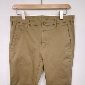 Uniqlo | khaki Pants  size 5 (30/40) 4 pocket   (76 cm) waist